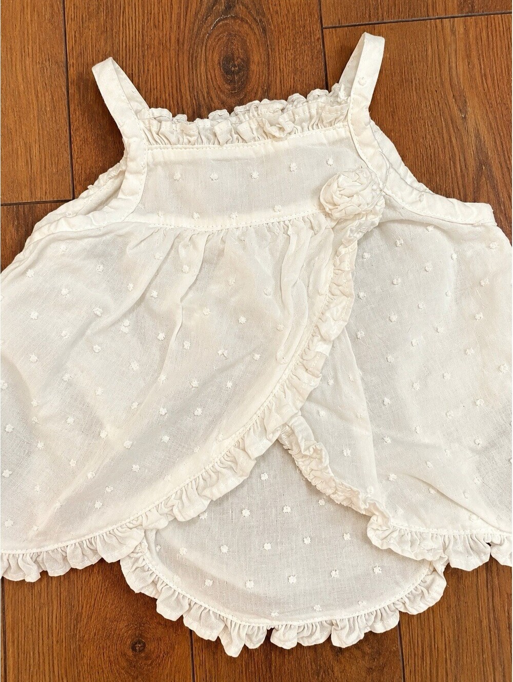 Girls White Ruffle Top & Bloomers 2 Pc Outfit Set Newborn/Preemie